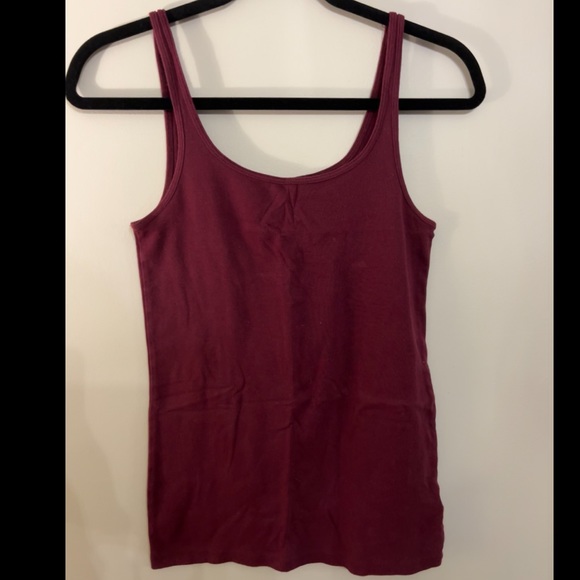 EUC Medium Gap Favorite Tank - Multiple Colors Available - Picture 1 of 3